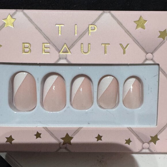 💅✨ Tip Beauty “Baby Birthday Suit” Short Nails – Nude, Chic & Effortlessly 💅✨ - Picture 10 of 16